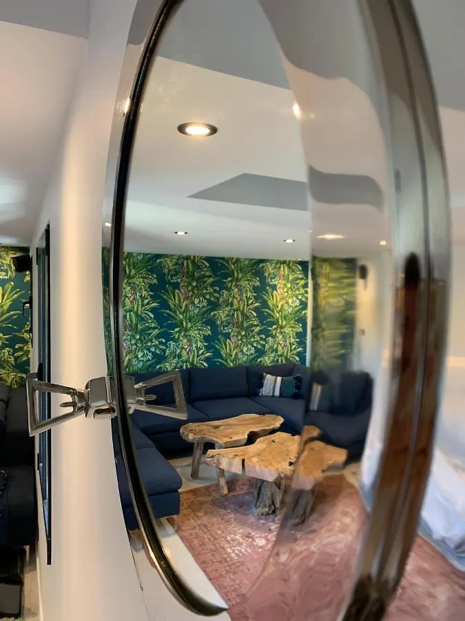 Casa Jungle ! Superb Duplex Apartment, Place Des Lices ! Saint-Tropez 0*,  France